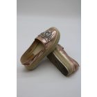 KÖVEKKEL DÍSZÍTETT FÉLCIPŐ 38