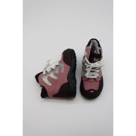 PEPINO BÉLELT BAKANCS 22