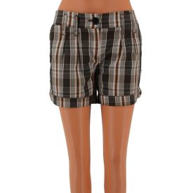 AMISU KOCKÁS RÖVIDNADRÁG 40