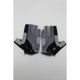 TCM BICIKLIS KESZTYŰ 8,5