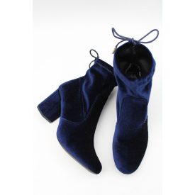 MAGASSARKÚ BÁRSONY BOKACSIZMA 36