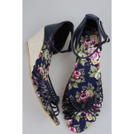 BONPRIX TELITALPÚ SZANDÁL 40