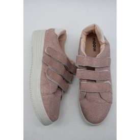 MOOW CSILLOGÓ CIPŐ 38