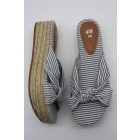 H&M EMELT TALPÚ PAPUCS 36