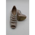 CATWALK STRASSZOKKAL DÍSZÍTETT SZANDÁL 37