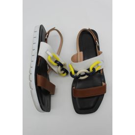 SZÖGLETES ORRÚ SZANDÁL 39