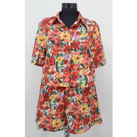 VIRÁGMINTÁS RÖVIDNADRÁG SZETT CROP FELSŐRÉSSZEL 38