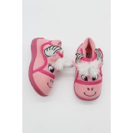 VARÁZS PÓNI LÁNYKA BENTICIPŐ 23