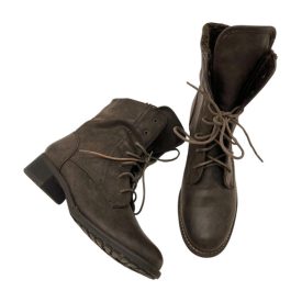 SPICY BÉLELT CSIZMA 41