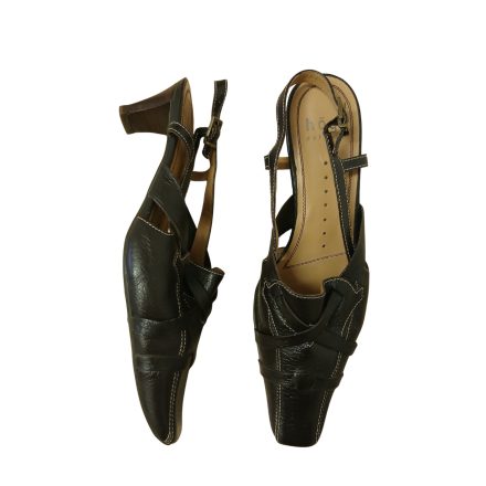 HÖGL MAGASSARKÚ BŐR SZANDÁL 39