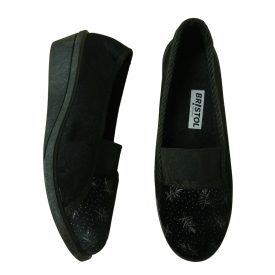 BR!STOL PLÜSS JELLEGŰ SZOBACIPŐ 38