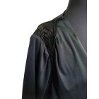 MEGKÖTŐS KARDIGÁN VÁLLTÖMÉSSEL S/M