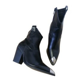 WESTERN STÍLUSÚ MAGASSARKÚ BOKACSIZMA 39