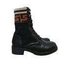 ZOKNI SZÁRÚ BAKANCS 37