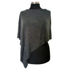 JACQUELINE DE YONG PONCSÓ L