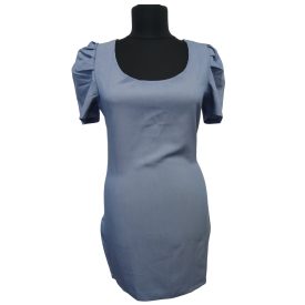 HÁTON CIPZÁROS RUHA S