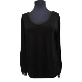 DESIGNED WITH LOVE BŐ FELSŐ S