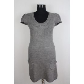 SPOT RÖVID UJJÚ KÖTÖTT RUHA 34/36